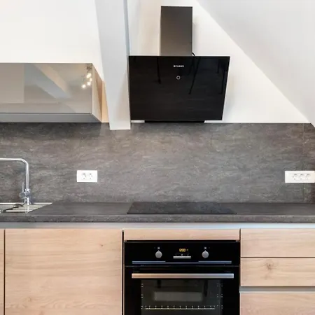 Smart Ljubljana Apartmán *